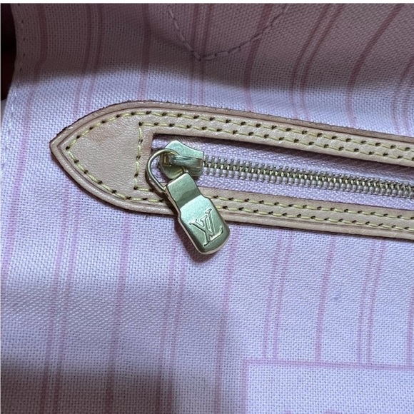 Louis Vuitton Never Full MM - Picture 10 of 11